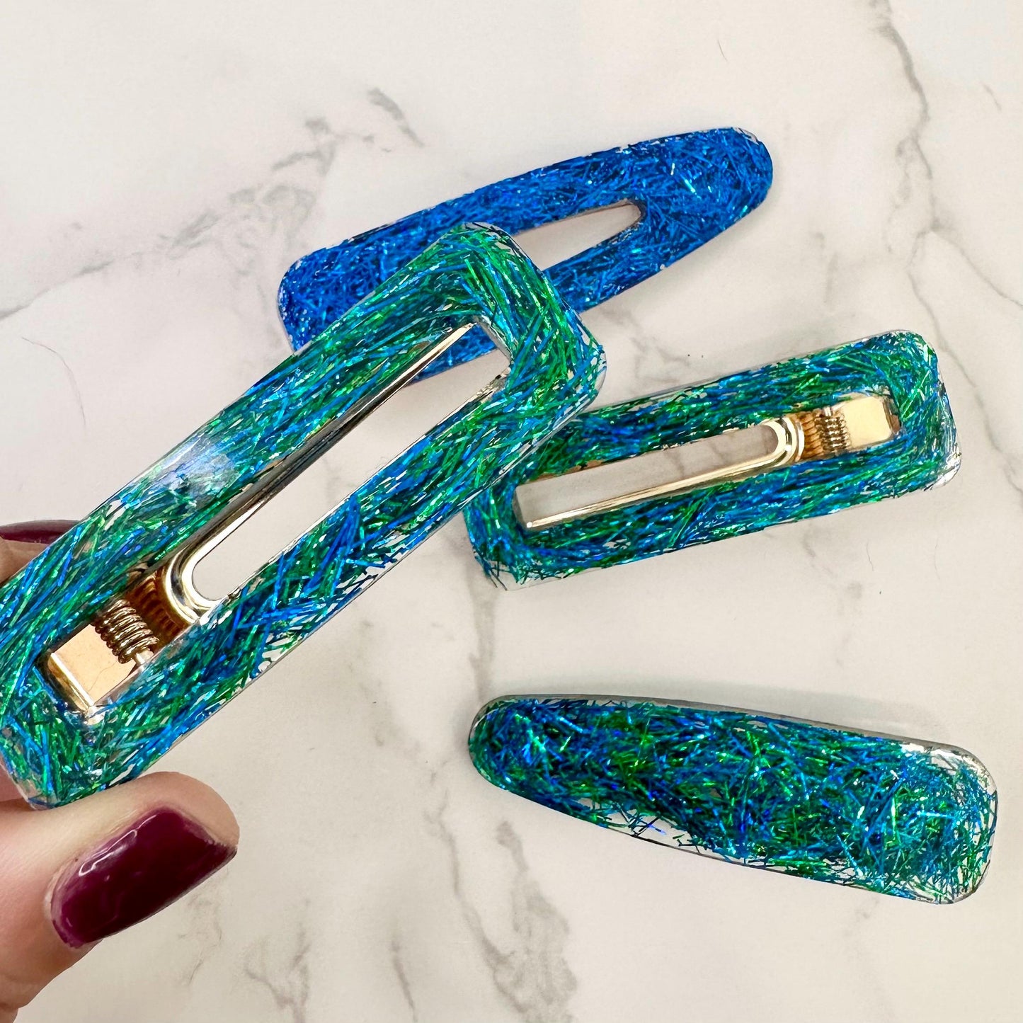 Mystery Resin Tinsel Hair Clip Surprise Alligator Clip Sparkly Rainbow Hair Accessories Gifts for Kids Teens Stocking Stuffers Under 10